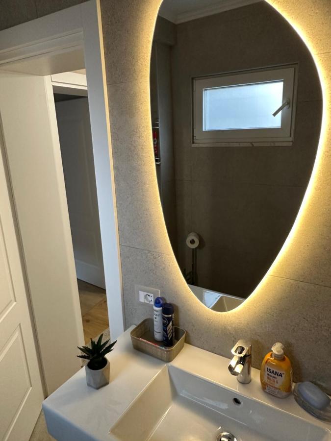 Eja Apartment 3 Тирана Экстерьер фото