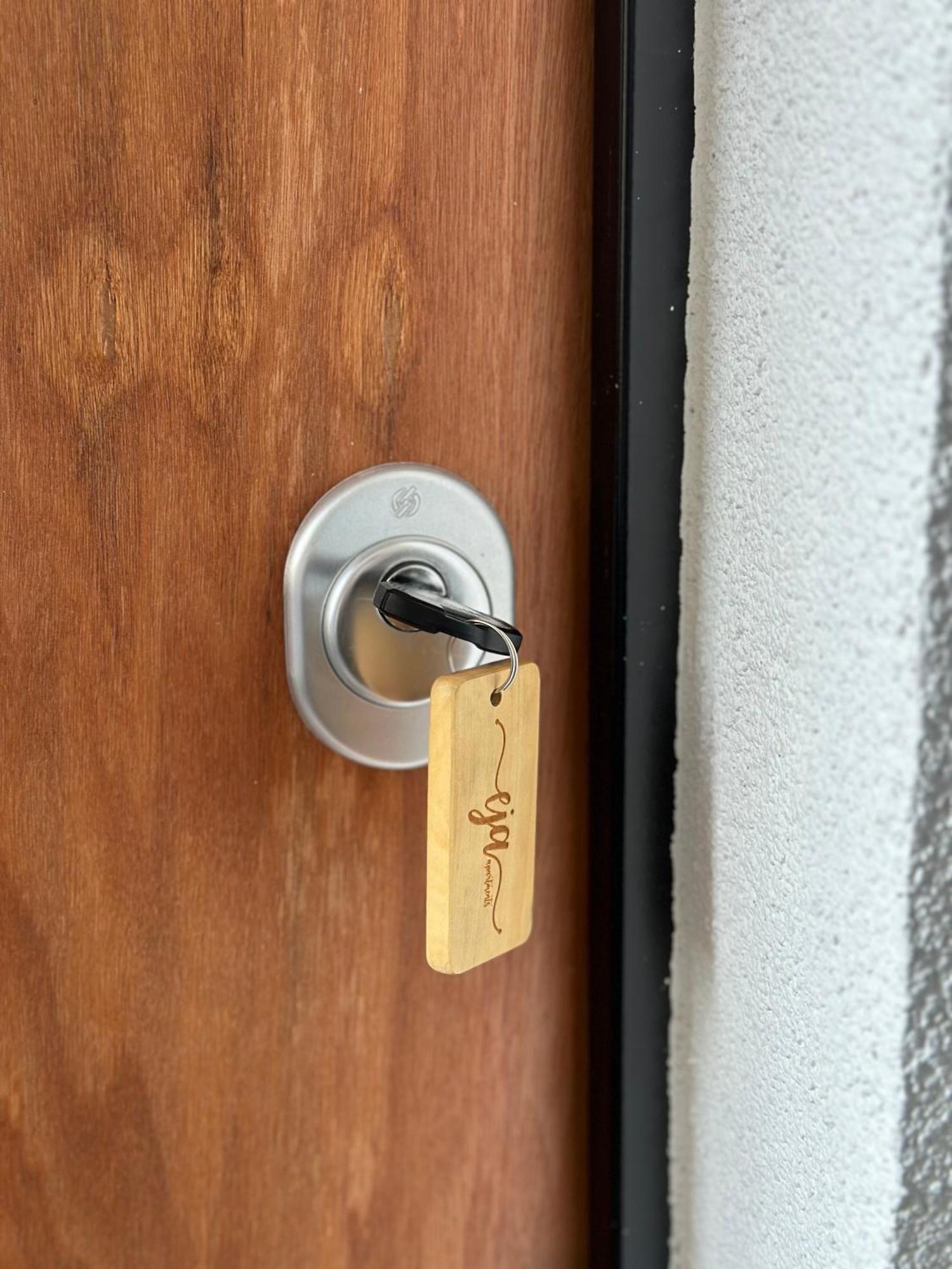 Eja Apartment 3 Тирана Экстерьер фото